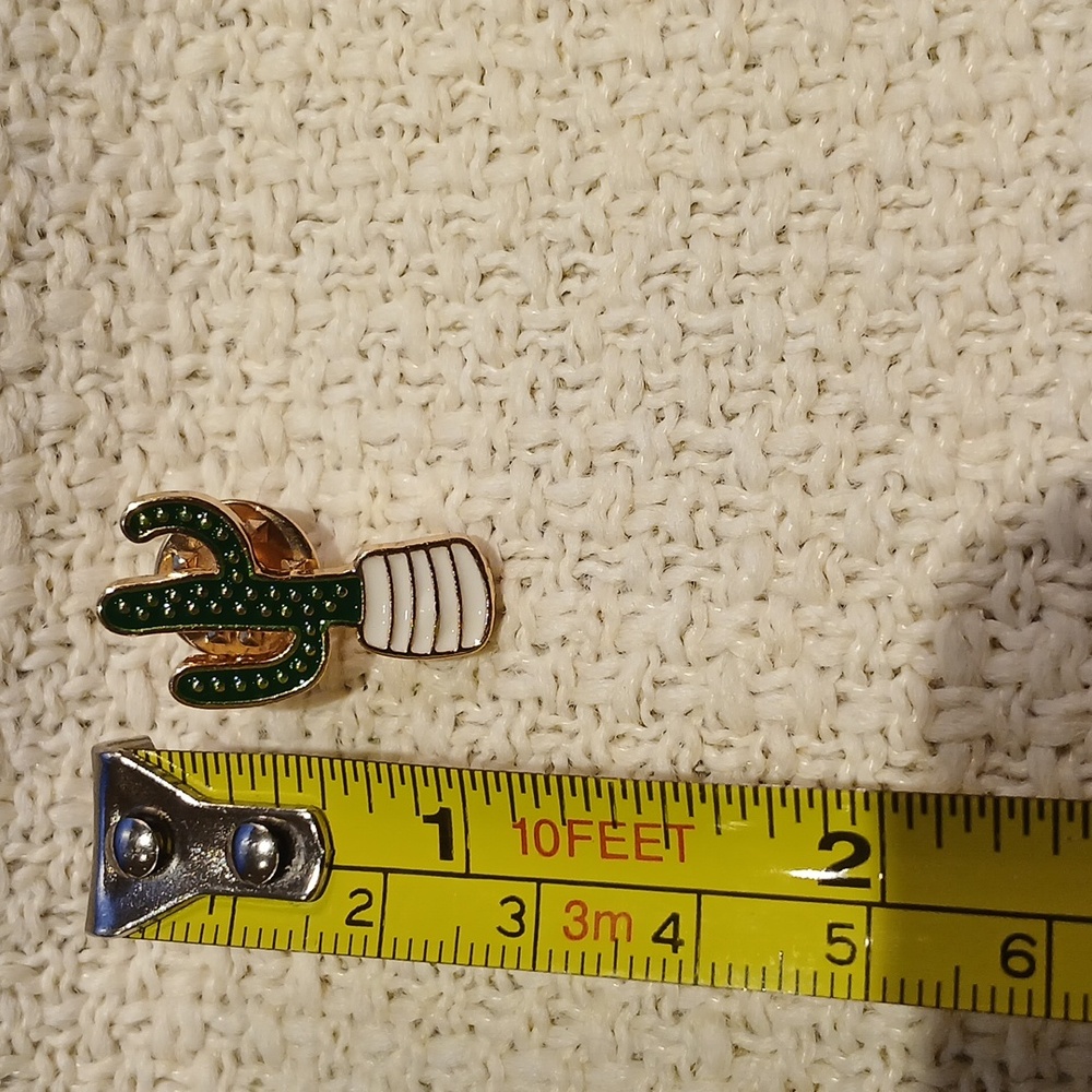 5/$25 NEW Cactus Enamel Pin - Picture 3 of 4
